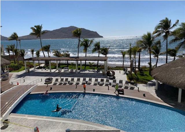 Camino Al Mar "Departamento En Playa" Apartment Mazatlan Ngoại thất bức ảnh
