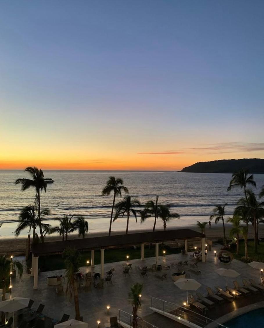 Camino Al Mar "Departamento En Playa" Apartment Mazatlan Ngoại thất bức ảnh