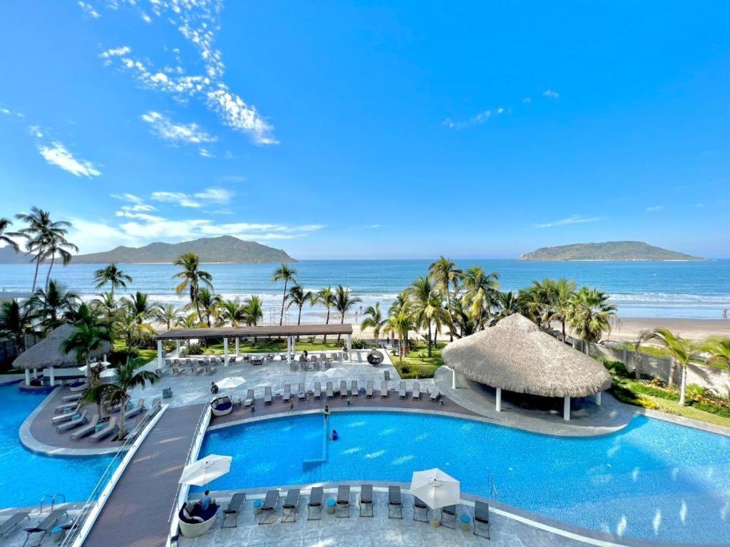 Camino Al Mar "Departamento En Playa" Apartment Mazatlan Ngoại thất bức ảnh